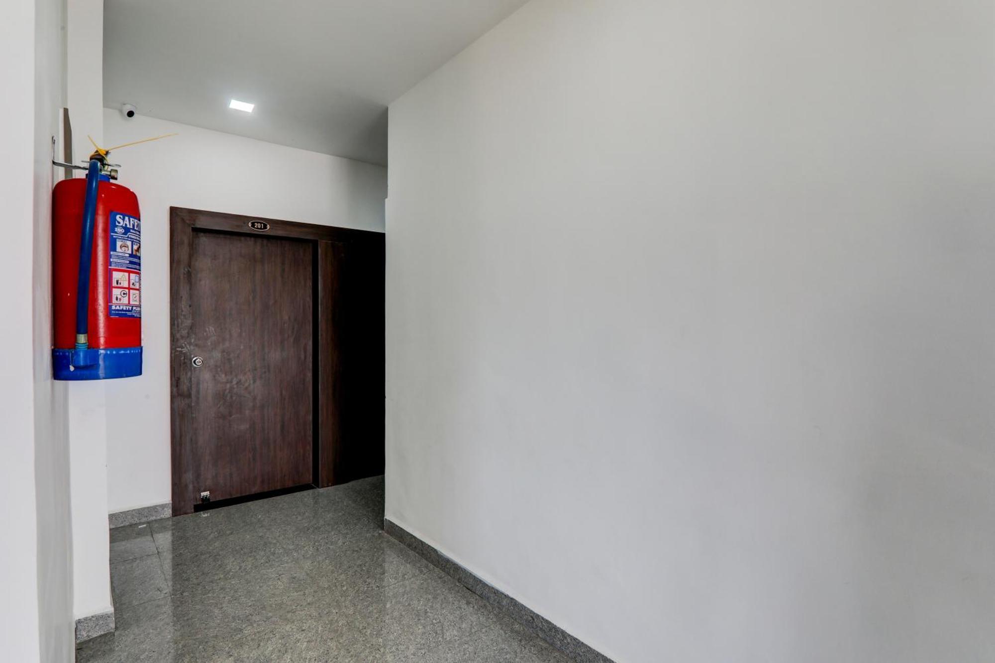 Super Hotel O Flagship Hotel Mk Palace Lucknow Ngoại thất bức ảnh